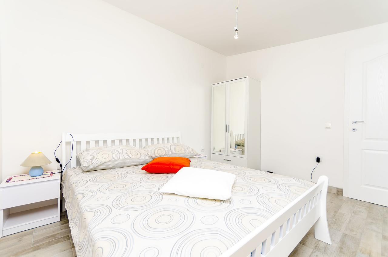 Apartments Mirko I Anda Donji Okrug  Luaran gambar